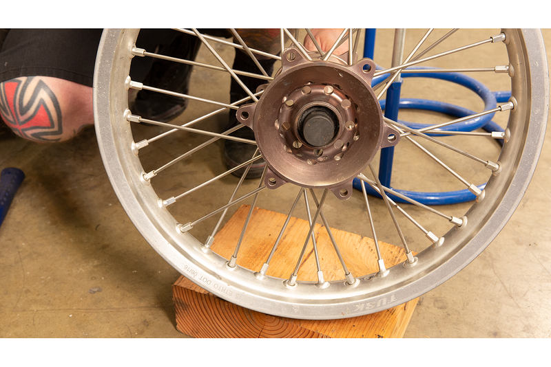 MOTION PRO Wheel Bearing Remover 8 Piece Metric Set - 10, 12, 15, 17, 20, 25 mm