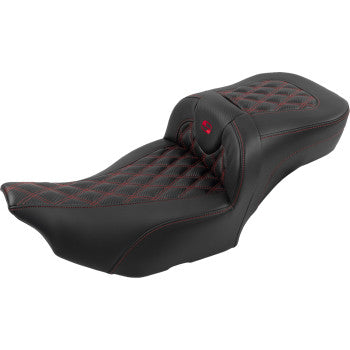 SADDLEMEN Roadsofa™ Extended Reach Seat - with Backrest - Lattice Stitch - Red Stitch - Touring '23.5-'25