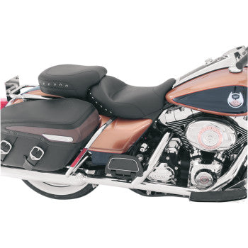 MUSTANG Standard Touring Black Studded Solo Vinyl Seat - Touring '08-'21