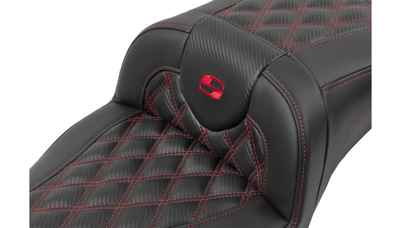 SADDLEMEN Roadsofa™ Extended Reach Seat - without Backrest - Lattice Stitch - Red Stitch - Touring '23.5-'25