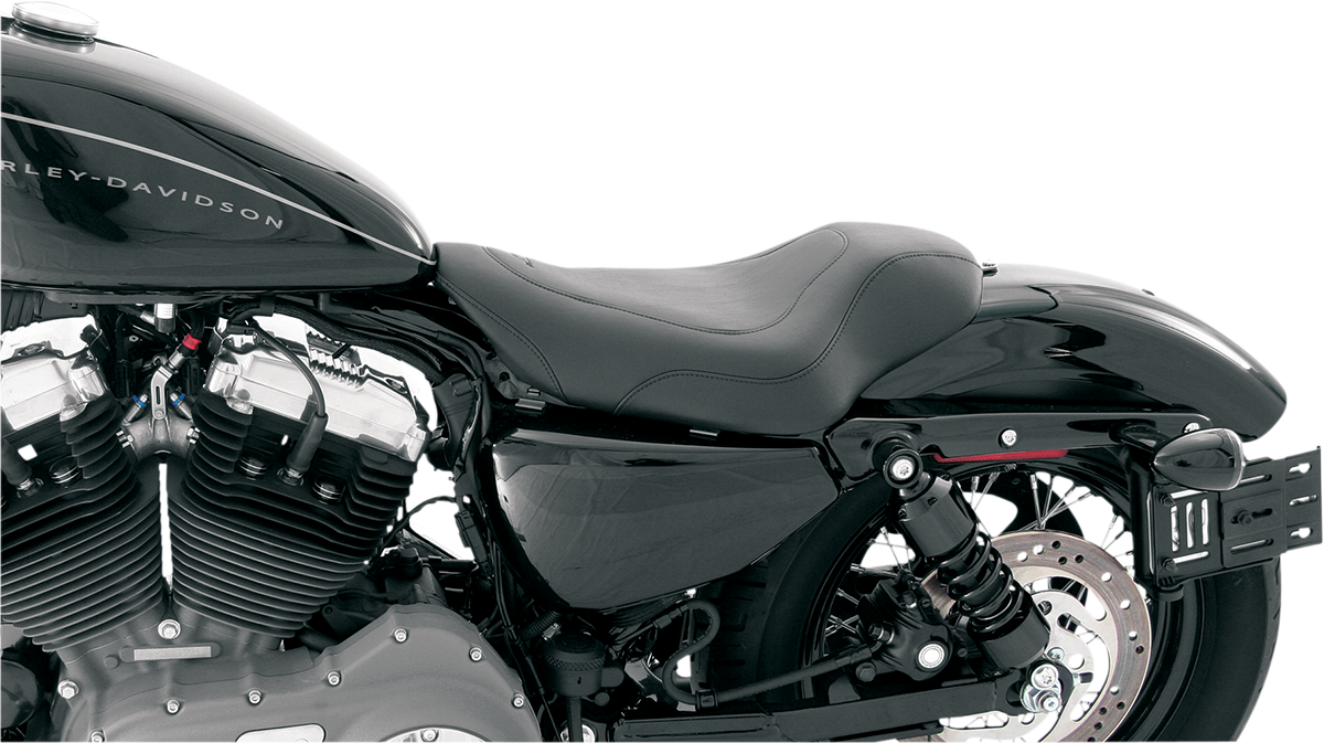 MUSTANG Tripper™ Synthetic Leather Solo Seat - XL '04-'21 with 2.1/3.3 Gallon Tank