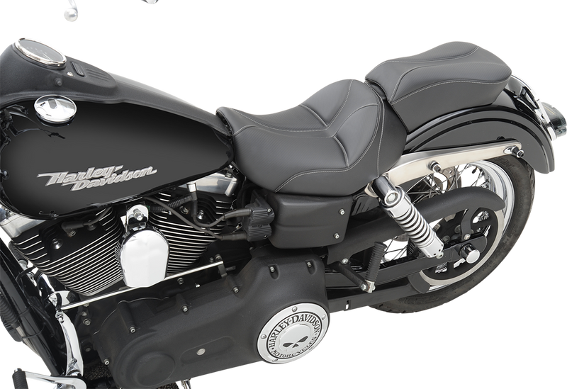 SADDLEMEN Dominator Solo Seat - w/o Backrest - Black w/ Silver Stitching - Dyna '06-'17