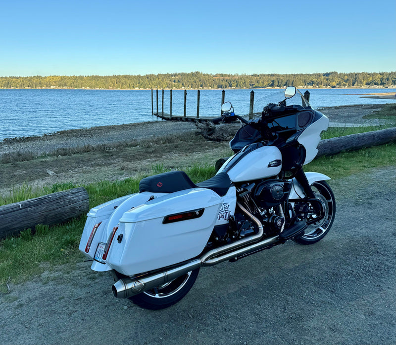 2017-2025 M8 BAGGER - FULL LENGTH TURNPIKE