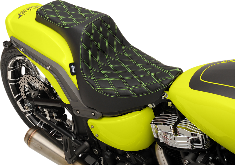 DRAG SPECIALTIES Predator III Double Diamond Silver Stitch Vinyl Seat - Black - Softail '18-'23