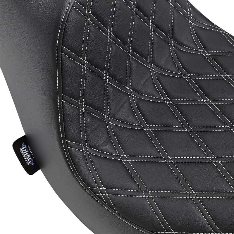 DRAG SPECIALTIES Predator III Double Diamond Silver Stitch Vinyl Seat - Black - Softail '18-'22