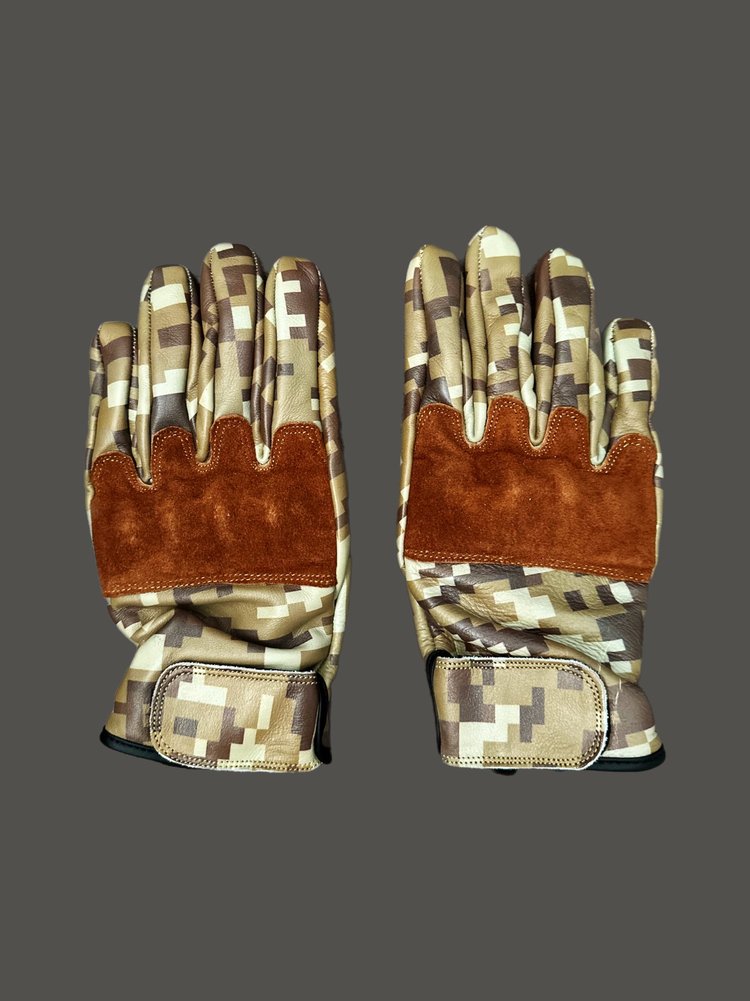 GAMAMOTO Marauder Digital Camouflage Gloves (closeout)
