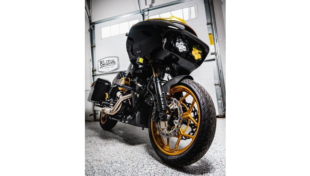 CUSTOM DYNAMICS Shark Demon® Headlight and Fog Lamp Combo Kit - Road Glide '15-'25