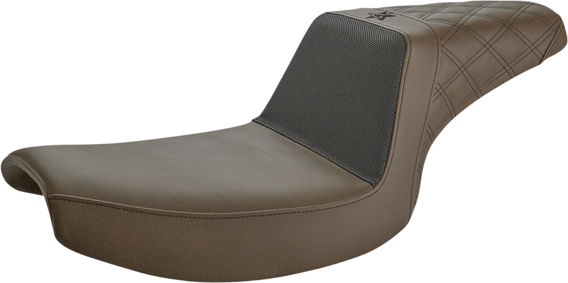 SADDLEMEN Unknown Industries Seat - Front Carbon Fiber/Black Gripper Lumbar/Rear Lattice Stitch - FXR '82-'00