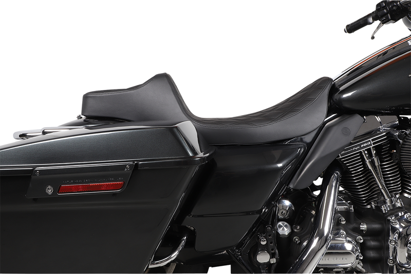 DRAG SPECIALTIES Extended Reach Predator III Seat - Double Diamond - Black Stitching - Touring '99-'07