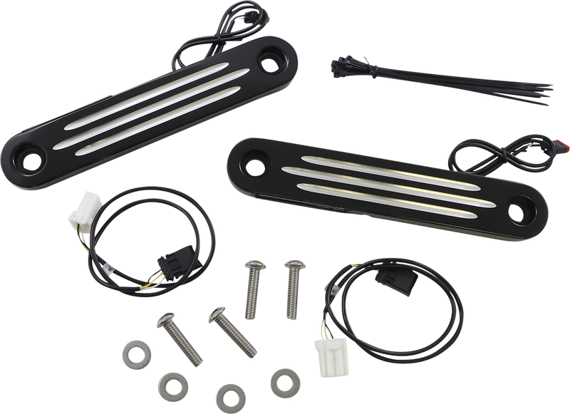 CUSTOM DYNAMICS ProBEAM® Dynamic Strips™ V2 Front Turn Signals - Contrast