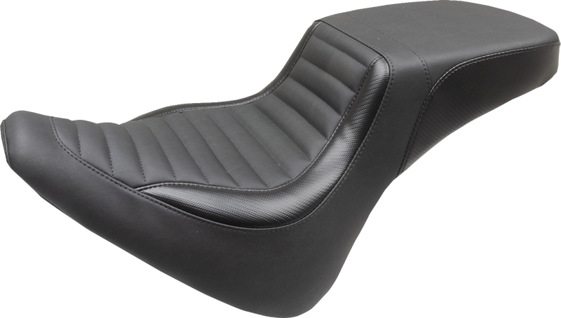 MUSTANG Squareback Seat - Black - Tuck-n-Roll - Softail '18-'21