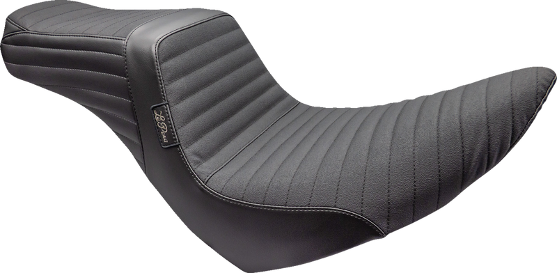 LE PERA Tailwhip Seat - Pleated w/ Grip Tape - Black - Softail '18-'23