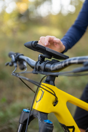 SP CONNECT Universal Case Holder Kit - Black 52302