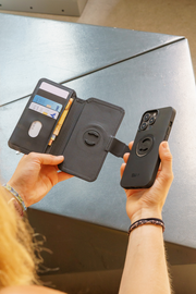 SP CONNECT SPC+ Magnetic Flip Cover - Medium 52842