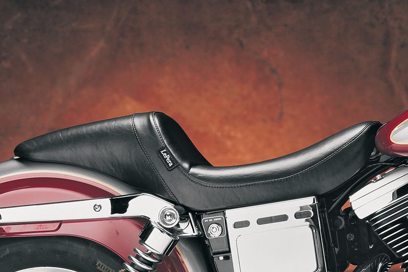 LE PERA Daytona Sport Seat - Smooth - Black - Dyna '06-'17