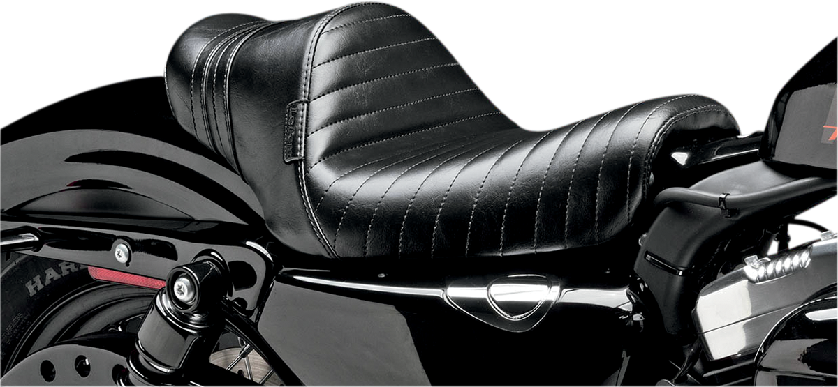 【Le Pera】スポーツスター用 STUBS SPOILER SEATS Le Pera】スポーツスター用 STUBS SPOILER SEATS
