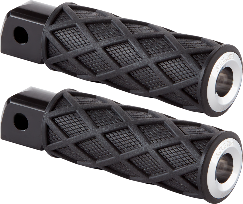 ARLEN NESS Diamond Footpegs - M8 Softail Passenger - Chrome