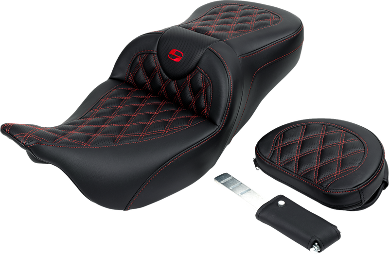 SADDLEMEN Roadsofa™ Seat - with Backrest - Red Stitch - Touring '08-'24