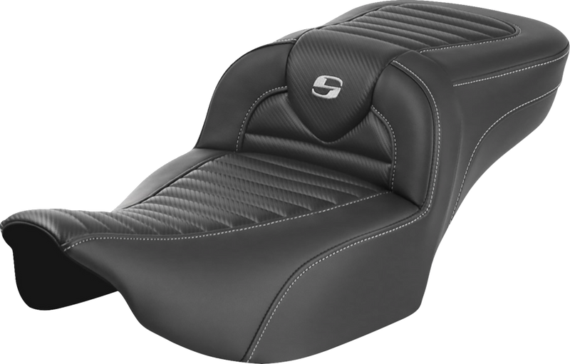 SADDLEMEN Roadsofa™ Extended Reach Seat - without Backrest - Tuck-n-Roll - Carbon Fiber - Touring '23.5-'25