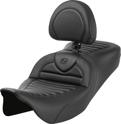 SADDLEMEN Roadsofa™ Seat - with Backrest - Tuck-n-Roll - Carbon Fiber - FL '08-'23 808-07B-204B0