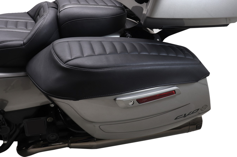 MUSTANG Deluxe Saddlebag Lid Covers - Black w/ Gunmetal Stitch - Touring '23-'24