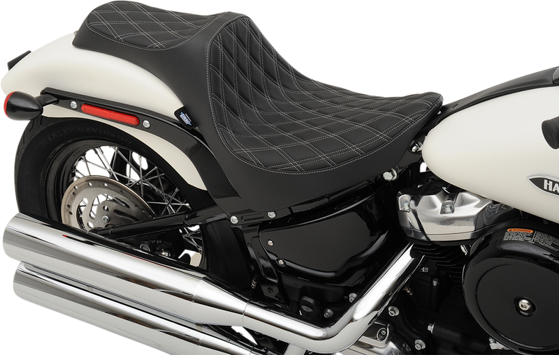 DRAG SPECIALTIES Predator III Double Diamond Silver Stitch Vinyl Seat - Black - Softail '18-'23
