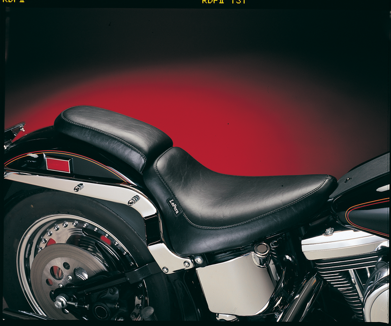LE PERA Silhouette Solo Seat - Smooth - Black - Softail '84-'99