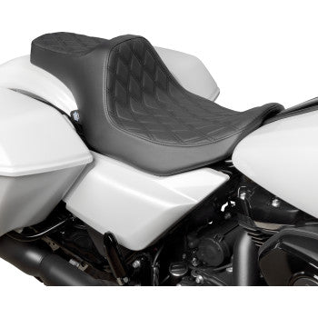 DRAG SPECIALTIES Predator III Seat - Double Diamond - Black - Touring '23.5-'24