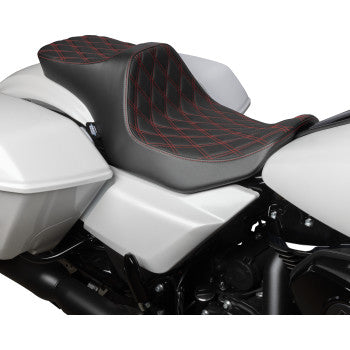 DRAG SPECIALTIES Predator III Seat - Double Diamond with Red Stitching - Touring '23.5-'24