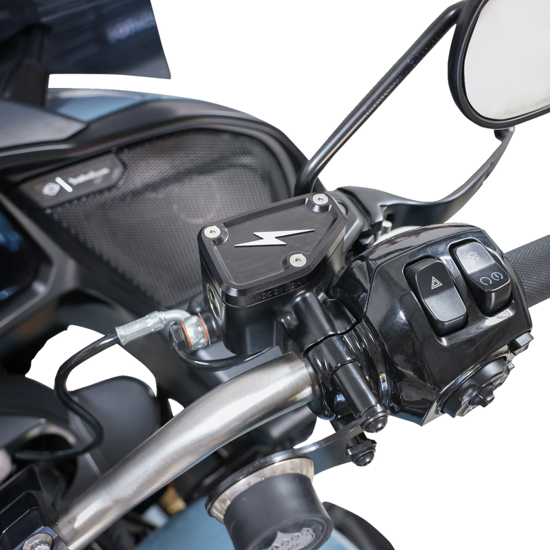 THRASHIN SUPPLY CO. Master Cylinder Cover - Brake - Front - Black/Twice-Cut