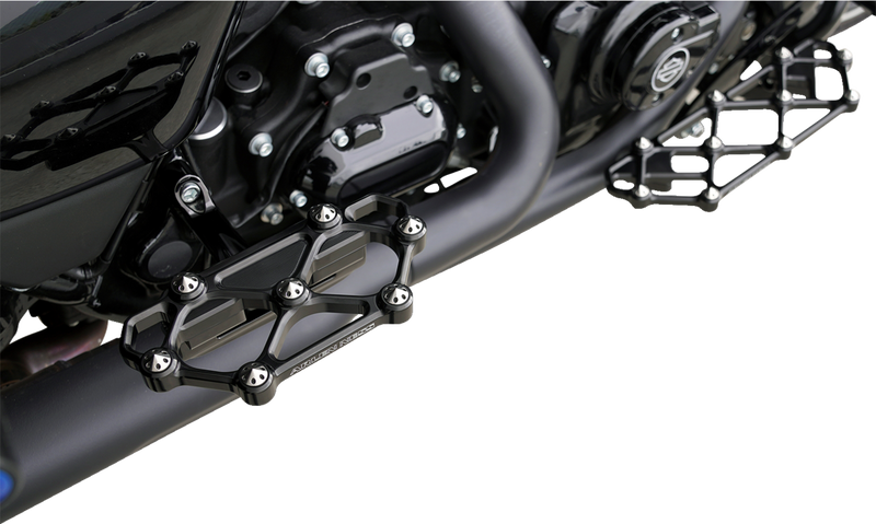 ARLEN NESS Diamond Floorboards - Passenger - Black 410-058