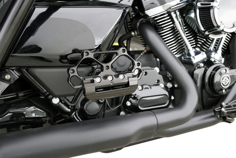 ARLEN NESS Diamond Floorboards - Passenger - Black 410-058