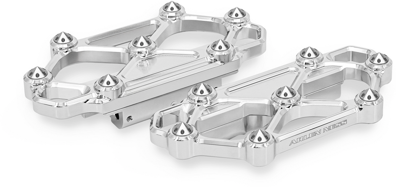 ARLEN NESS Diamond Floorboards - Passenger - Chrome