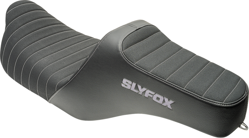 SLYFOX Highnoon Seat - Vinyl - Classic Stitch - Silver Logo - FLH/FLT '08-'24 4710B-SlyFox