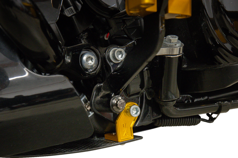 THRASHIN SUPPLY CO. Skid Plate - Carbon Fiber/Forged - With Gold Brackets - FLHX/FLTRX TSC-3035-5