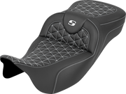 SADDLEMEN RoadSofa™ Tri Gripper Seat - Extended Reach - White Stitch - w/o Backrest - FLH/FLT '08-'25 808-07B-21106