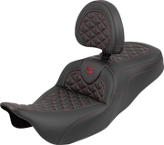 SADDLEMEN RoadSofa™ Tri Gripper Seat - Standard Reach - Red Stitch - w/ Backrest - FLH/FLT '08-'25 808-07B-210B4