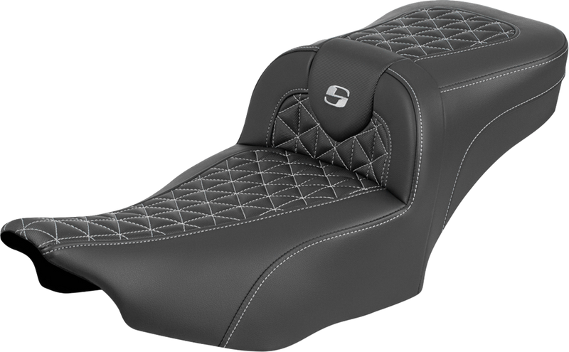 SADDLEMEN Roadsofa™ Extended Reach Seat - without Backrest - Silver Stitch - FLH/FLT '23-'25 823-07-21105