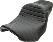 SLYFOX Chariot Seat - Silver Classic Stitch - Silver Logo - FLH/FLT '23.5-'26 4729B