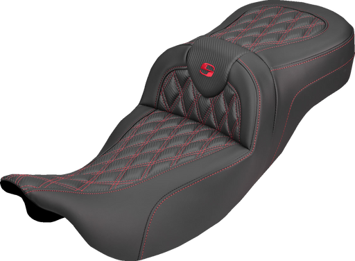 SADDLEMEN Extended Reach Roadsofa™ Carbon Fiber Seat - Lattice - Red Stitch - Without Backrest - FL '08-'25 808-07B-20704