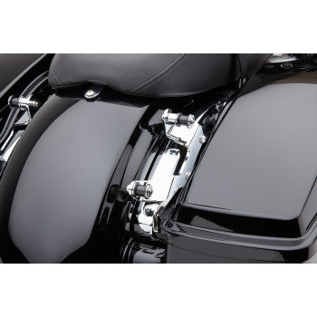 COBRA Docking Kit for Detachable Backrest - Mounting Kit - Chrome - Touring '09-'13