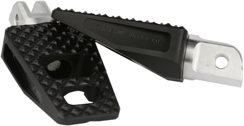 THRASHIN SUPPLY CO. Front P-54 Footpegs - Black - 2018 SOFTAIL MODELS