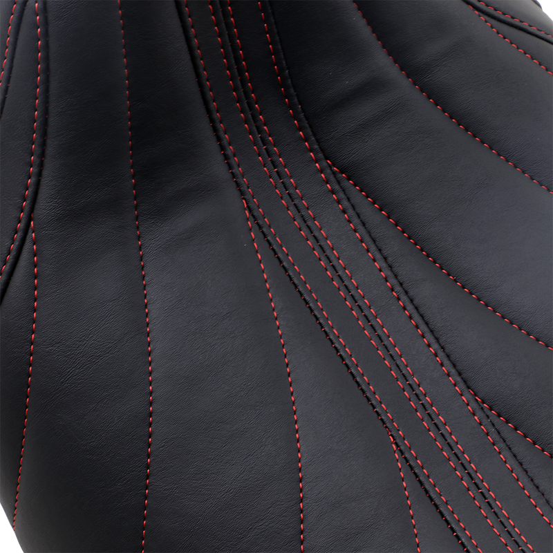 MUSTANG Revere Journey Gravity Solo Seat - American Beauty Red Stitch - Touring '08-'21