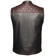 The Men's Diamond Stitch Club Vest by Unik Premium combines sophisticated design with practical features.