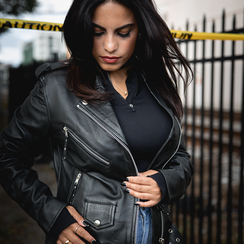 Police GlovesCrafted from luxurious lambskin leather in timeless black, this jacket combines traditional design elements with practical features, making it a versatile addition to your wardrobe.