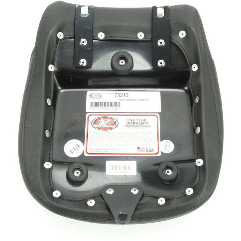 MUSTANG Wide Tripper™ Rear Seat - Smooth - Black - FXBR '18-'20