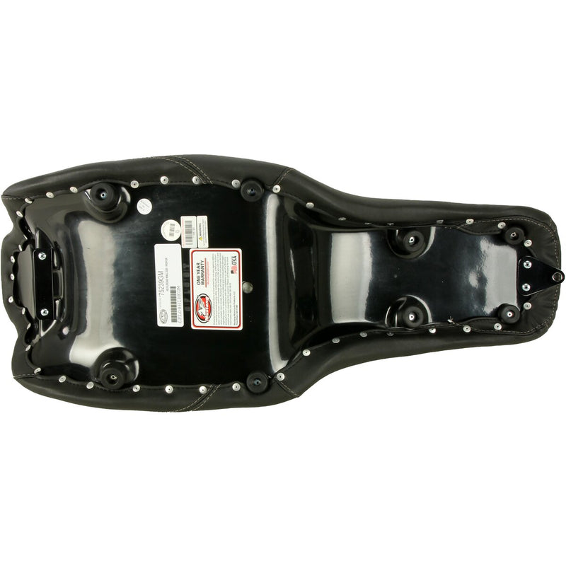 MUSTANG Squareback One-Piece Seat - Tuck and Roll - Black w/ Gun Metal Stitching - Touring '08-'21