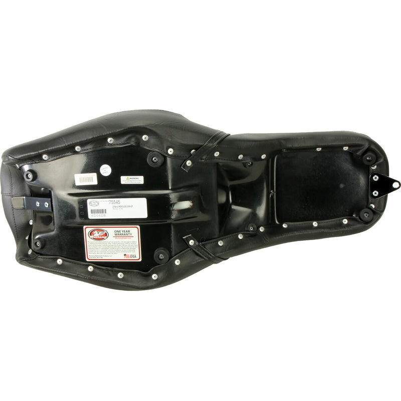 MUSTANG Regal Duke One-Piece 2-Up Seat - Dyna '06-'17