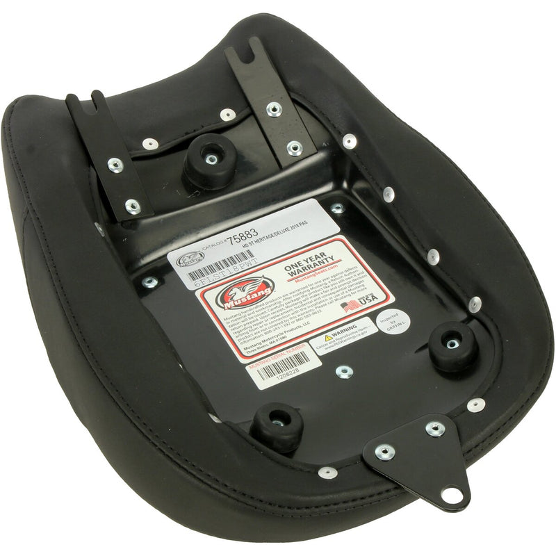 MUSTANG Wide Tripper™ Rear Seat - Smooth - Black - FLDE/FLHC '18-'21