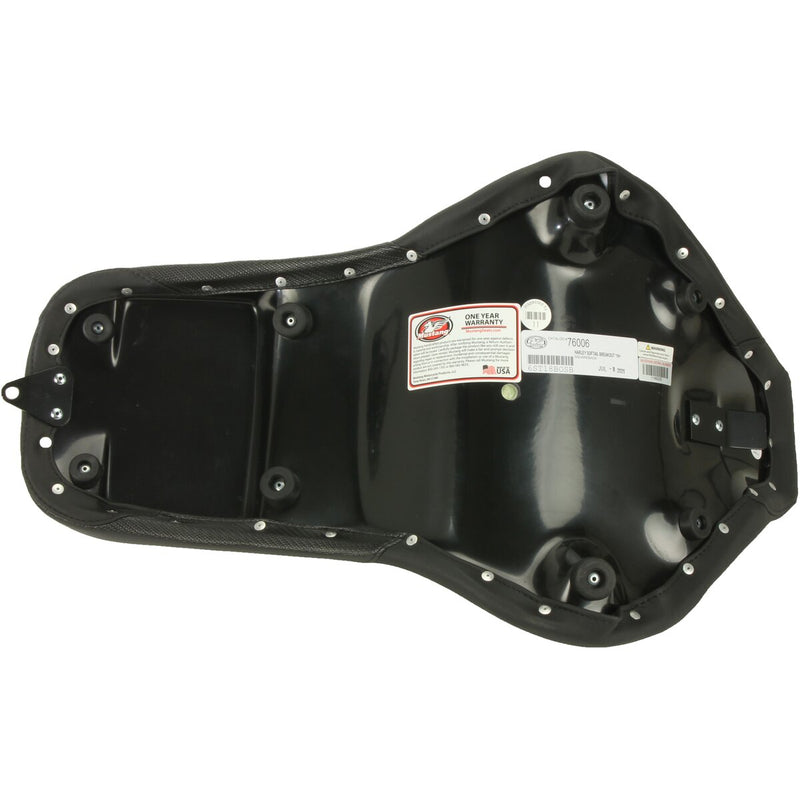 MUSTANG Squareback Seat - Black - Tuck-n-Roll - Softail '18-'21